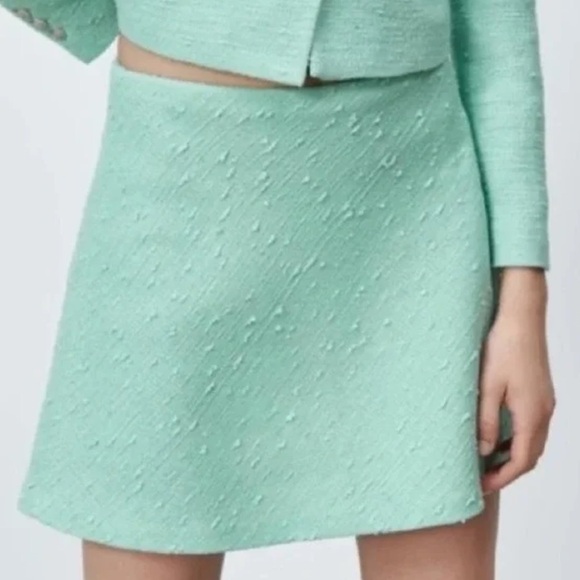 NWOT ZARA Textured Mini Skirt Aquamarine 2779/565 2289/565 Matches Blazer Sz Lrg - Picture 2 of 8